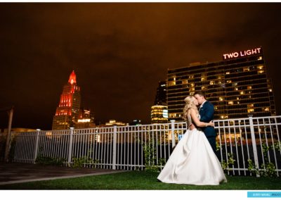 roof couple kiss night